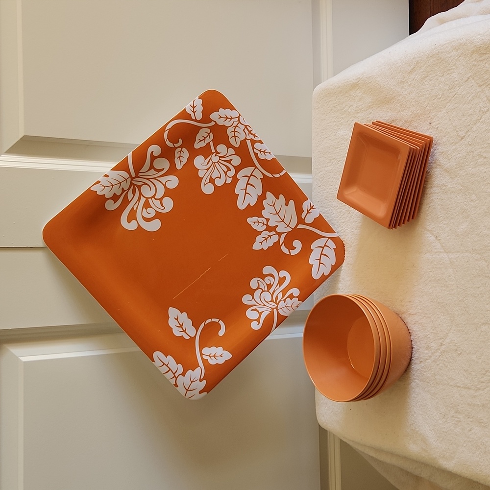 Kitchen items orange